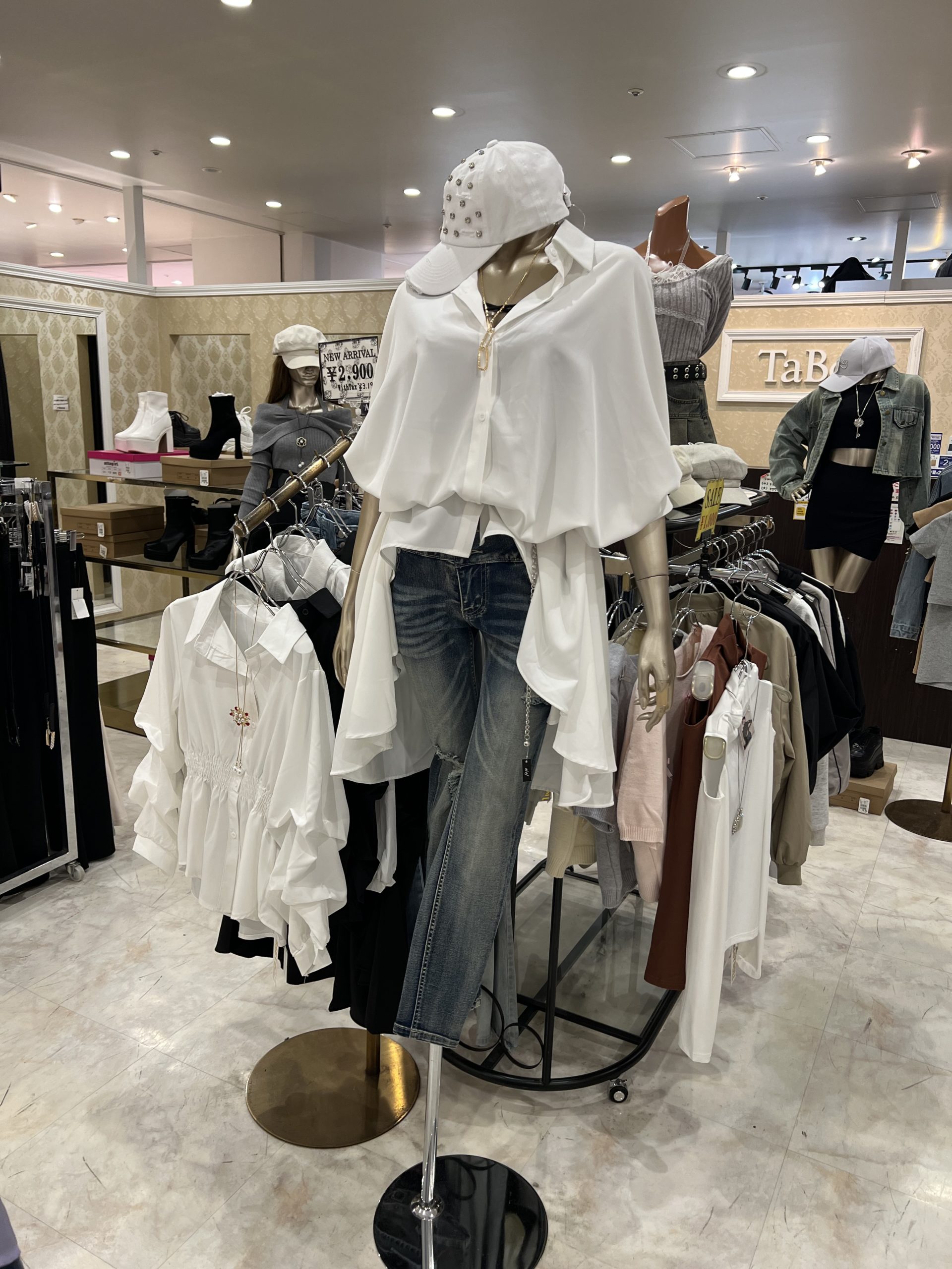 ２F　TaBoo　アルバイト募集